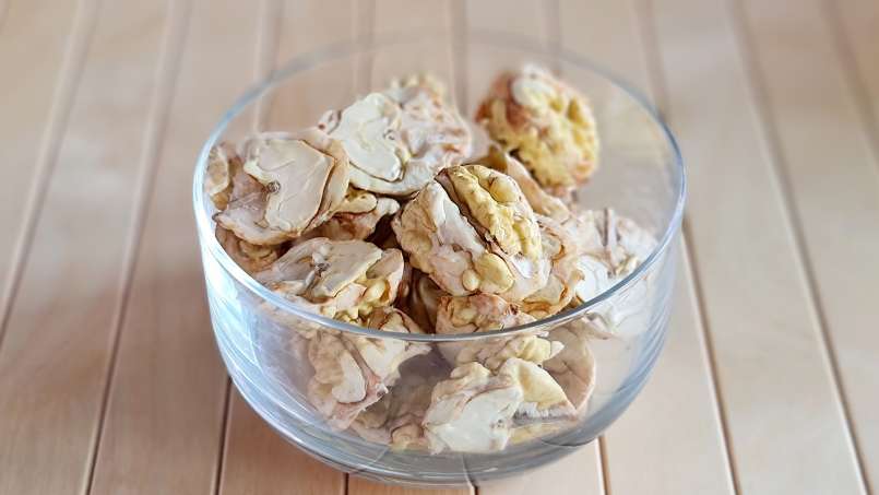 Zöld diómag mézzel macerálva, fotó 7