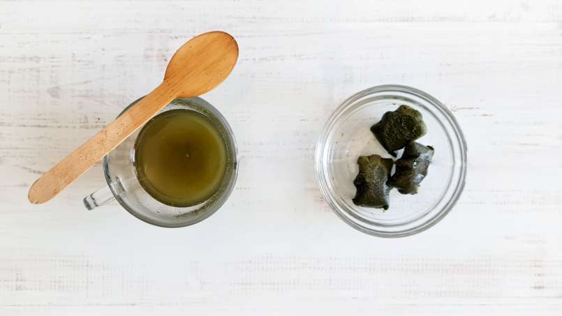 Fagyasztott csalánlé jégkockák, fotó 4